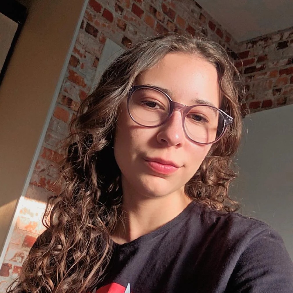 Esther Dourado Batista